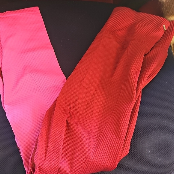 PINK Victoria's Secret Pants - PINK Victoria's Secret Red & PINK Leggings Size M